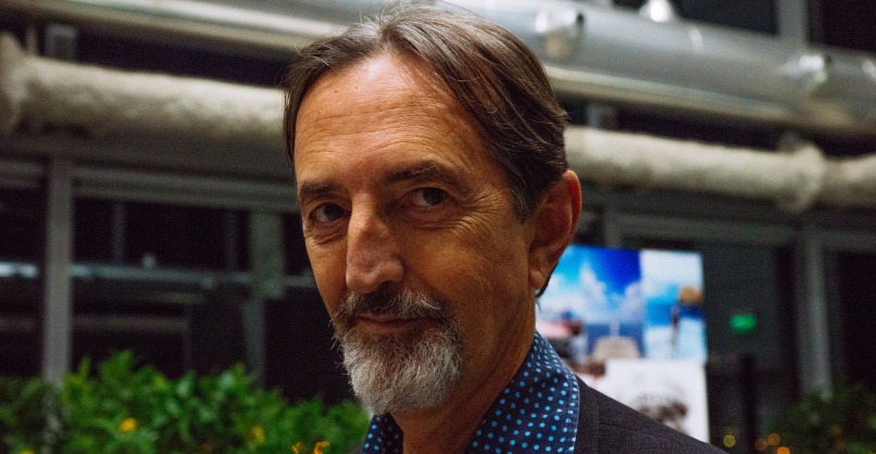 Giovanni Gastel “Sono un fotografo con i piedi nel passato e la testa nel futuro”