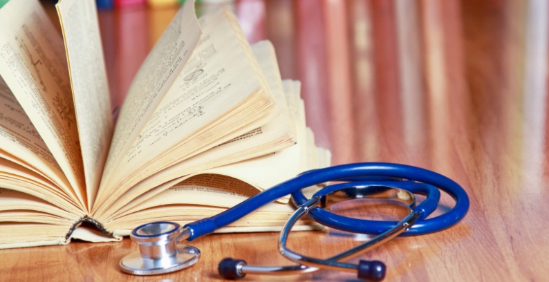 “Parole di cuore”, scrittori in ospedale leggono libri ai bambini
