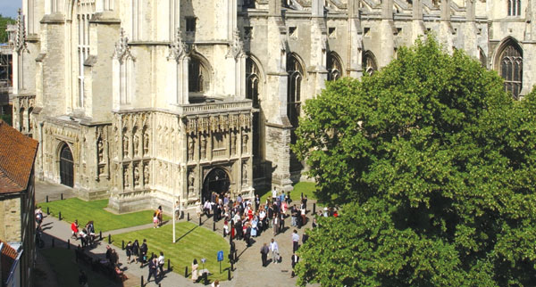 Il Canterbury di Geoffrey Chaucer