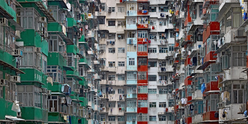 La vita nelle città interpretata dall'artista visivo Michael Wolf