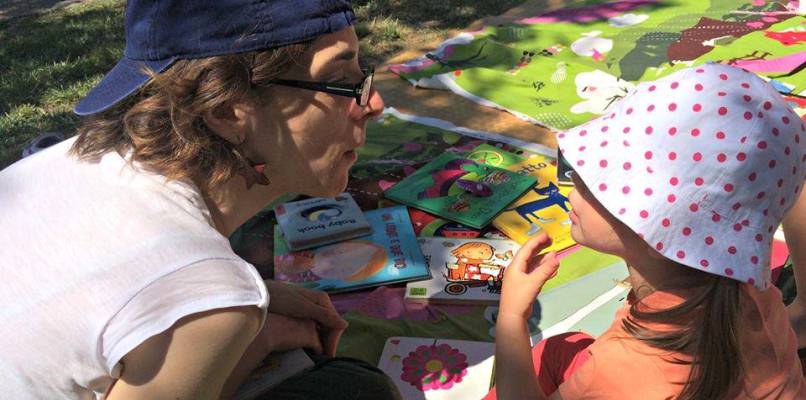 #abassavoce, "Nati per leggere" celebra la lettura di relazione