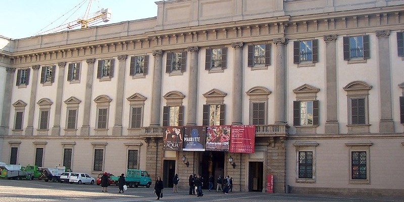 Incidente a Palazzo Reale, muore un 70enne