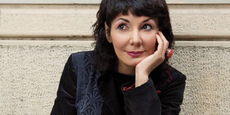 Elisabetta Sgarbi lascia Bompiani e fonda la "La nave di Teseo"