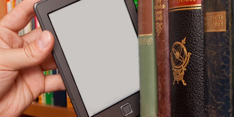Compie 20 anni IBS.it , ecco gli autori ed i libri più letti online