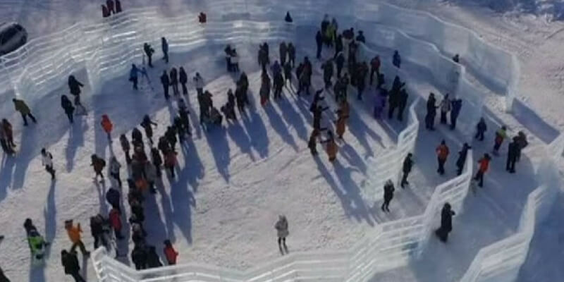 Siberia, la prima biblioteca di ghiaccio della storia raccoglie i sogni del mondo