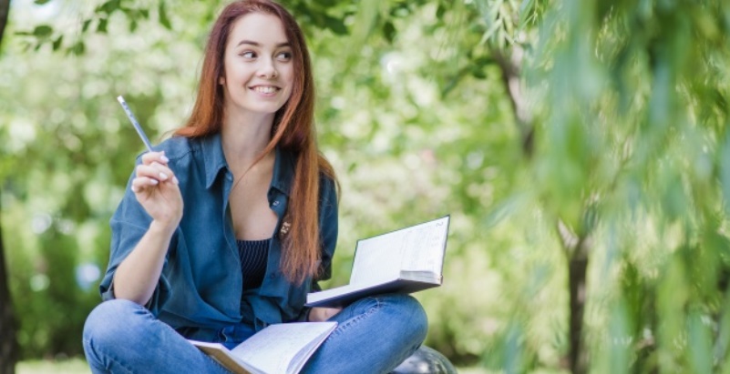 7 consigli per iniziare a scrivere un libro quest'estate