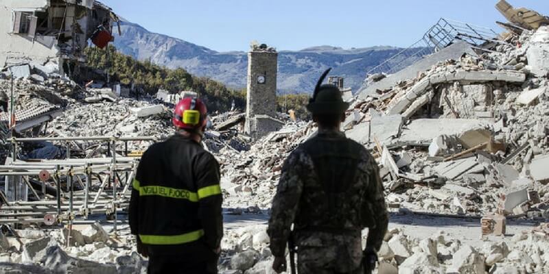 La terra ha tremato anche stanotte, 40mila gli sfollati