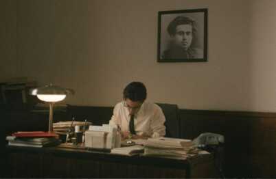 "Berlinguer. La grande ambizione", la storia vera dietro al film con Ezio Germano 95 Berlinguer. La grande ambizione, la storia vera dietro al film con Ezio Germano