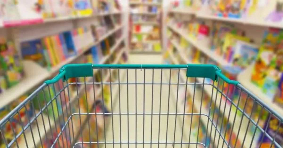 Libri scolastici nel 2025 aumenti dei prezzi dovuti all'inflazione