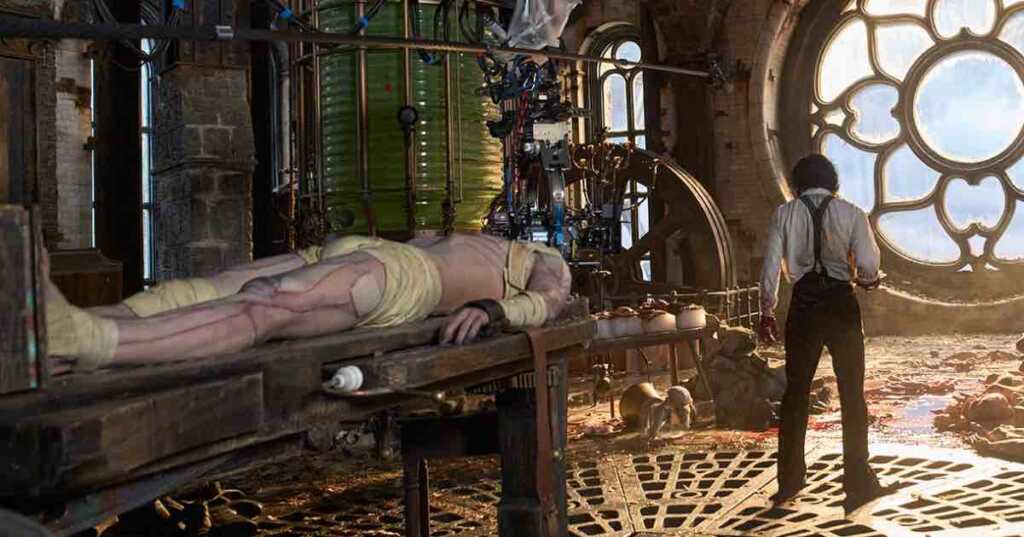 “Frankenstein” di Guillermo del Toro a Venezia: l’autore dei mostri torna al suo mito più grande