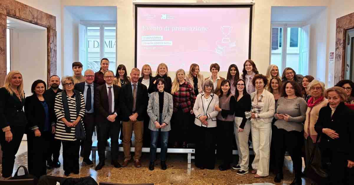 Scritture in Rosa, le vincitrici del premio letterario che da emozione al respiro