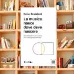 L'Intelligenza Artificiale ci farà tornare più umani? La risposta in un libro