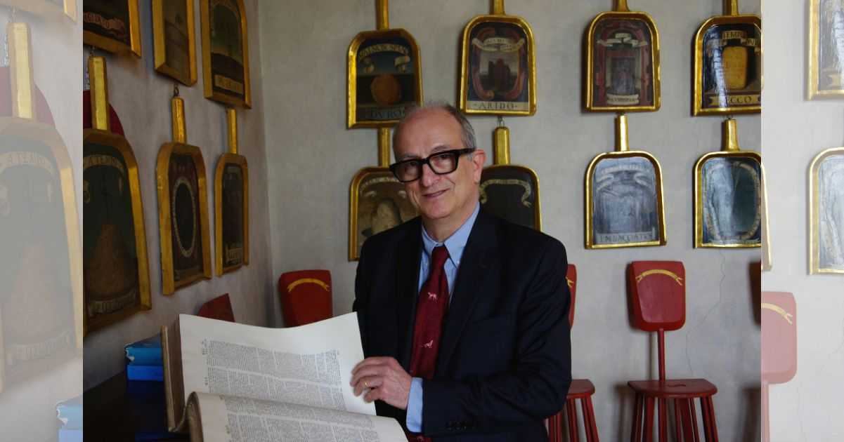 Paolo D'Achille: "I corsi universitari in lingua inglese rischiano di far scomparire l'italiano" 1 Paolo D'Achille I corsi universitari in lingua inglese rischiano di far scomparire l'italiano