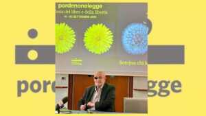 Scrivere per cambiare il mondo: Salman Rushdie a Pordenonelegge tra libertà, ironia e verità 8 Scrivere per cambiare il mondo: Salman Rushdie a Pordenonelegge tra libertà, ironia e verità