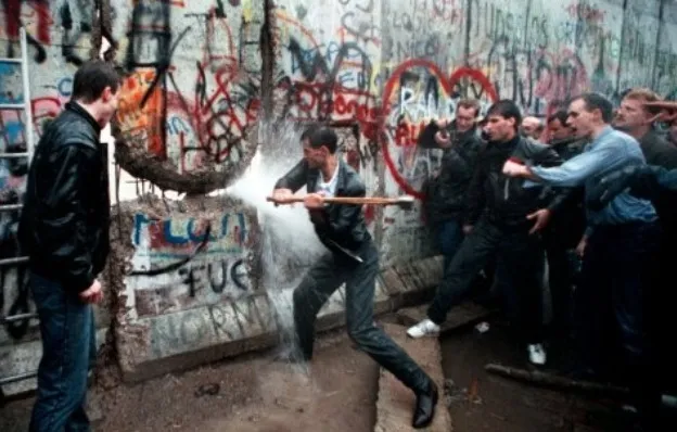 Muro di Berlino, 5 libri che ne raccontano la storia