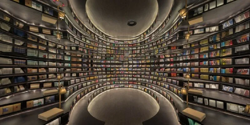 La libreria più bella del mondo? Si trova in Cina ed è piena di specchi