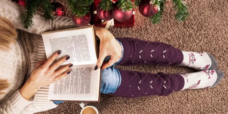Cosa leggere a Natale, i consigli degli scrittori