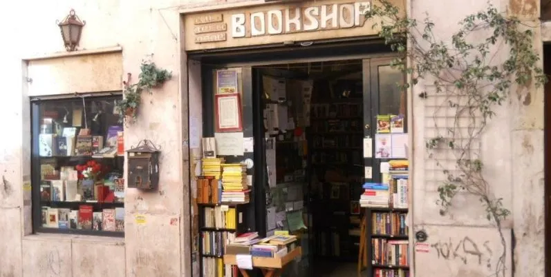 6 librerie internazionali da visitare a Roma