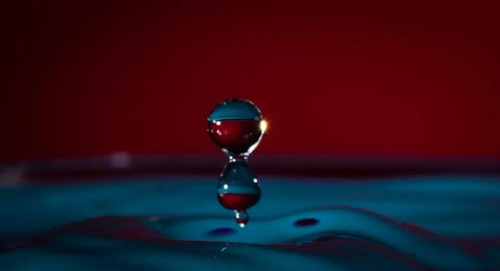 Come fotografare una goccia d'acqua, l'effetto "Water Drop"