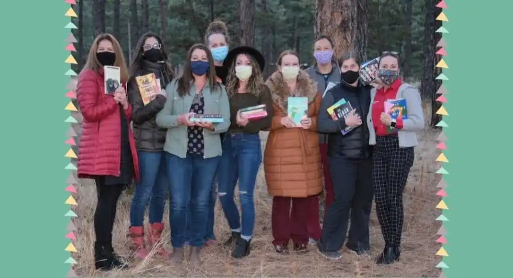 Un club del libro trasformato in una clinica di vaccinazione anti Covid-19