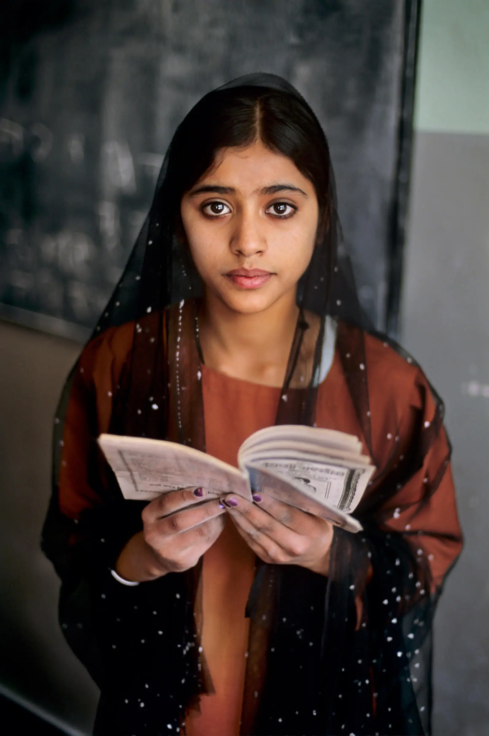 Kunduz, Afghanistan, 2002 © Steve McCurry 
