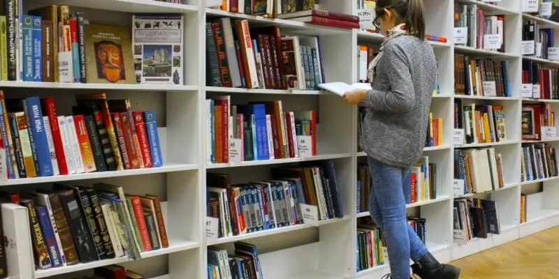 "Read more", incentivare la pratica della lettura quotidiana nei ragazzi