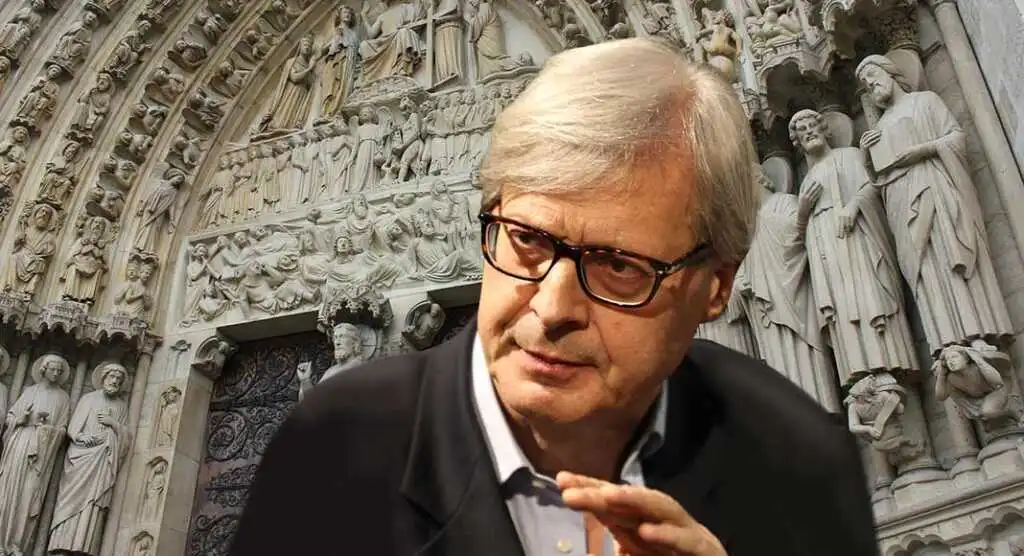 Vittorio Sgarbi, Ricostruire Notre Dame è possibile, sarà più bella di prima