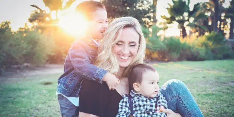 La poesia sul coraggio dei bambini e delle mamme che lavorano