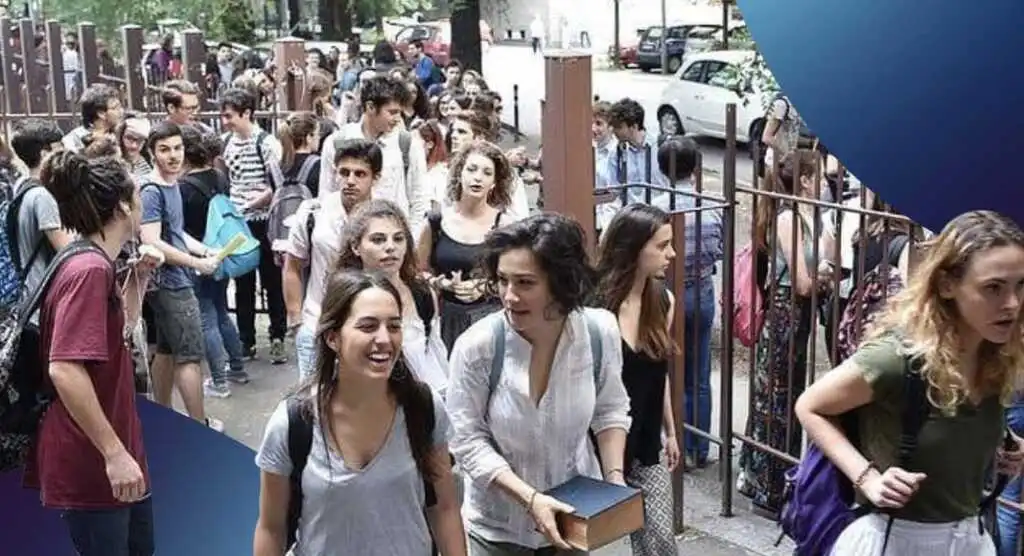 Esami orali di Maturità 2019, 9 studenti su 10 spaventati dalle buste