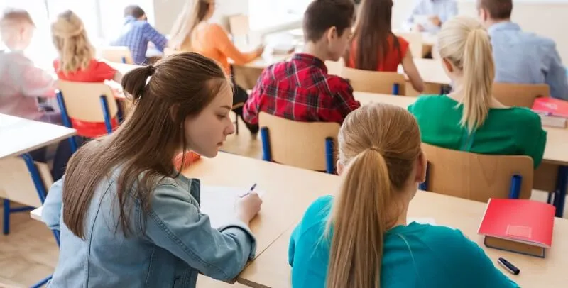 Medicina, test d'ingresso 2017: c'è chi ammette di aver sbirciato