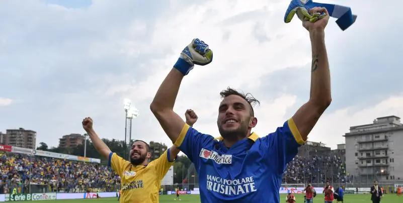 "Sfatiamo il tabù che i calciatori non leggono", parola del portiere Francesco Bardi