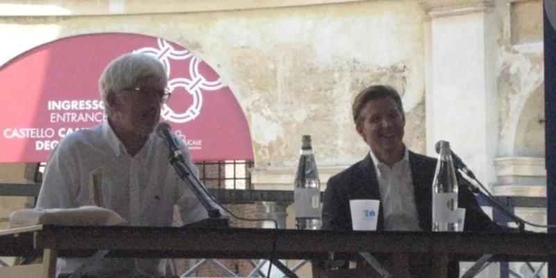 Il futuro dopo Internet, il consigliere della Clinton Alec Ross a colloquio con Severgnini a Mantova