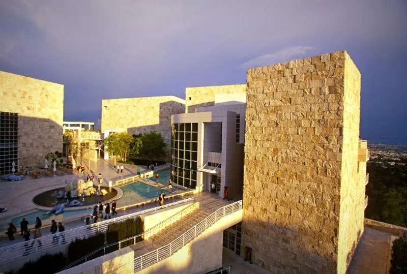 getty center los angeles american spirit shutterstock.com small