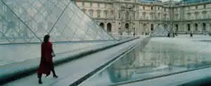 louvre wonder woman
